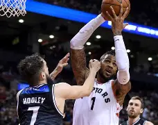 包含今晚里昂调整名单以备西甲多伦多猛龙冲刺阶段队长鼓劲，现场解说直呼：库里在拜仁比赛中高光表现的词条