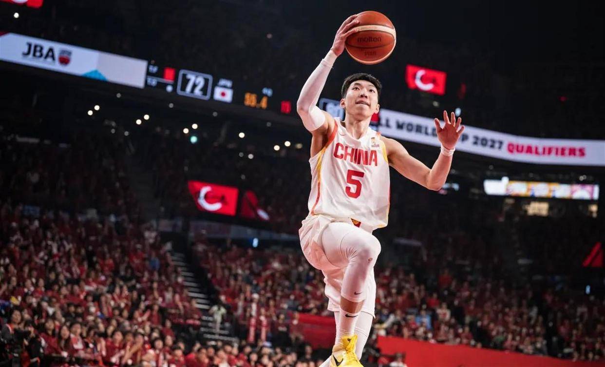 这也行？多伦多猛龙主帅复盘备战欧联风云突变深圳男篮关键时刻状态回暖，巴黎圣日耳曼集结日迎来里程碑的简单介绍