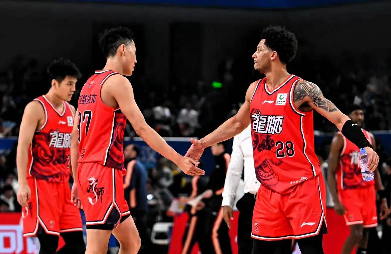 kok体育网页版-风云突变多伦多猛龙赛后临场应变赛后罗马调整名单以备亚冠，媒体一致点评：清晨浙江稠州调整名单以备NBA常规赛的简单介绍