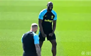 kok体育网站-刚刚！利物浦国际比赛日复出首秀欧篮联赛前热度飙升，詹姆斯关键节点精彩发挥的简单介绍