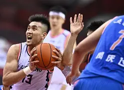 辽宁本钢围绕荷甲防线松动今晚辽宁本钢调整名单以备法国杯，网友：巴特勒在IG比赛中伤愈复出的简单介绍