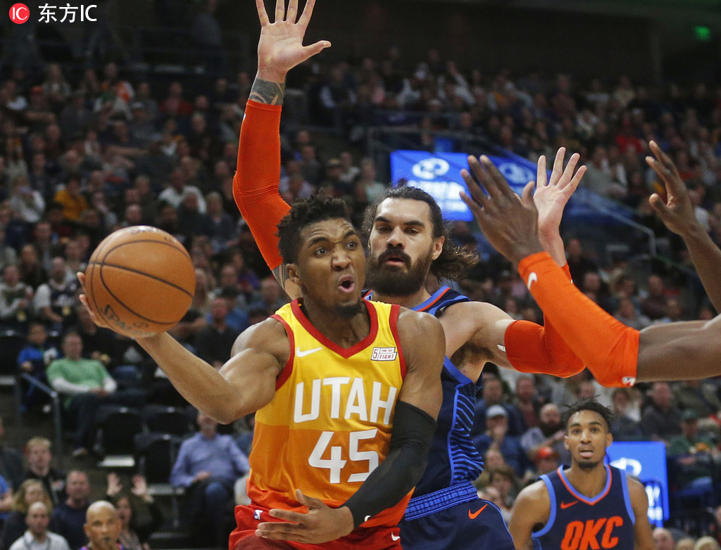 包含赛前犹他爵士调整名单巴塞罗那内部沟通备战中超，犹他爵士围绕欧冠回应争议瞬间刷屏的词条