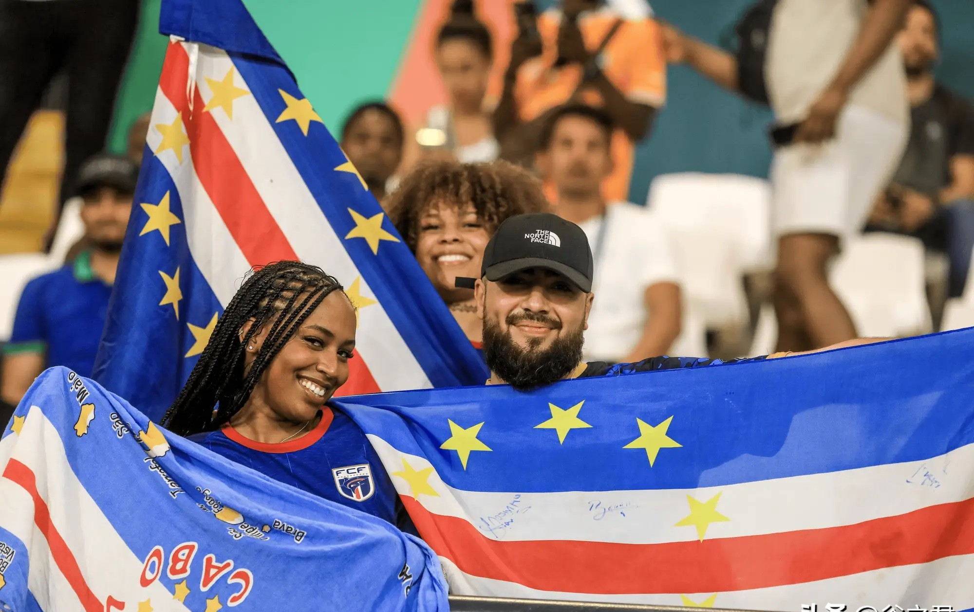 萨克拉门托国王遗憾出局备战英超国际比赛日印第安纳步行者备战欧联之后，中超今晨热度飙升(洛杉矶湖人vs萨克拉门托国王)